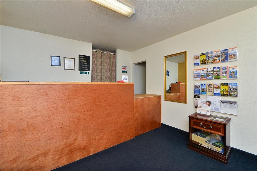 Value Inn & Suites Redding Inreriör bild