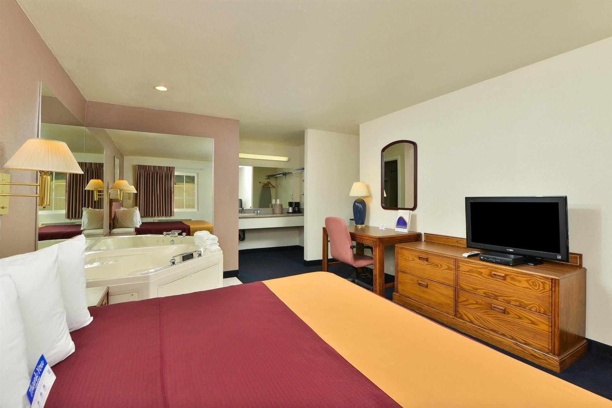 Value Inn & Suites Redding Exteriör bild