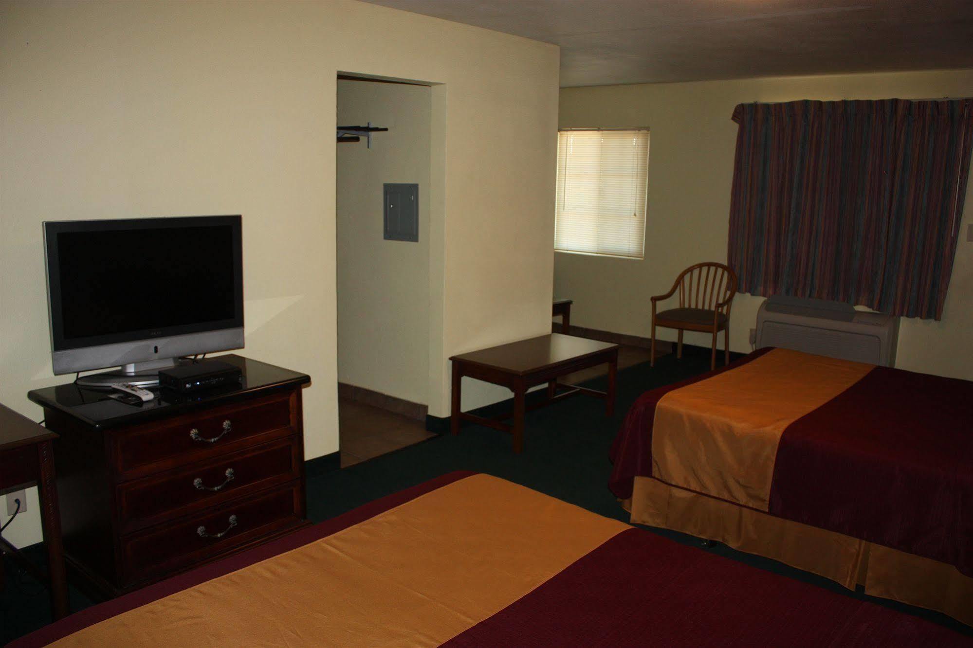 Value Inn & Suites Redding Exteriör bild