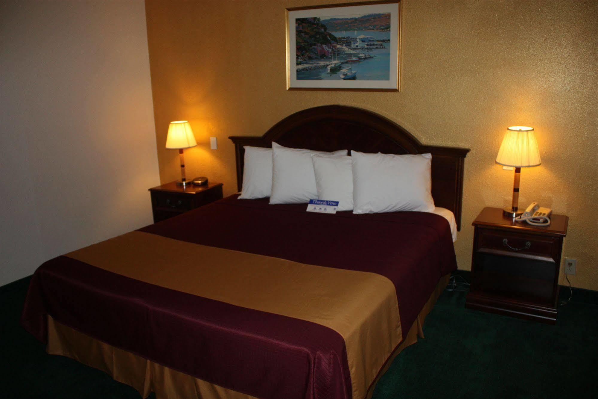 Value Inn & Suites Redding Exteriör bild